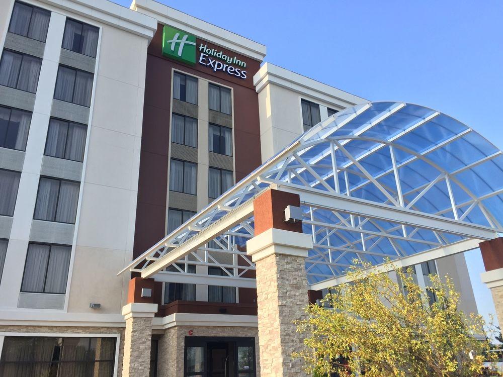 Holiday Inn Express Chicago Nw - Arlington Heights By Ihg מראה חיצוני תמונה