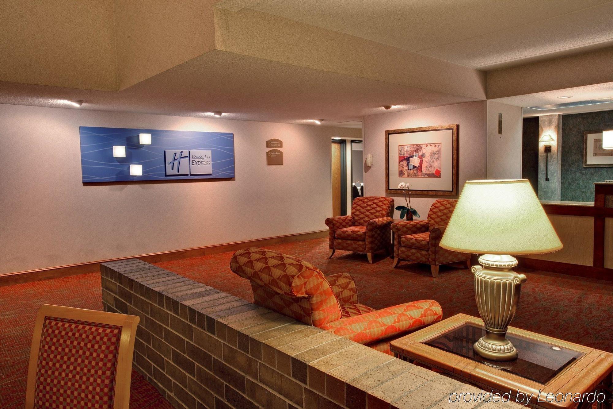 Holiday Inn Express Chicago Nw - Arlington Heights, An Ihg Hotel מראה חיצוני תמונה